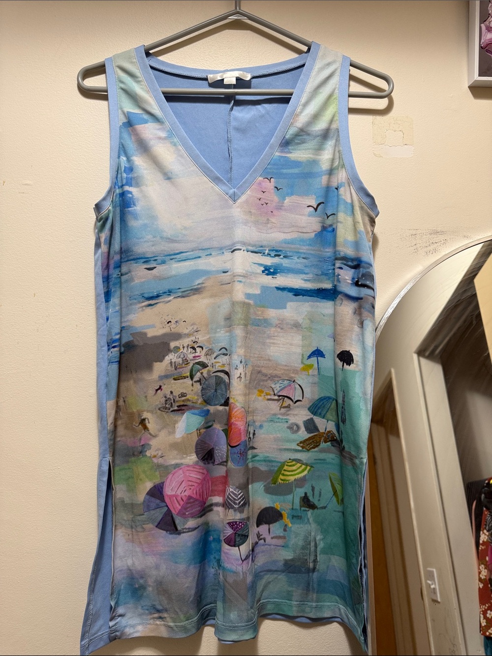 Light Blue V-Neck Beach Print Sleeveless Top